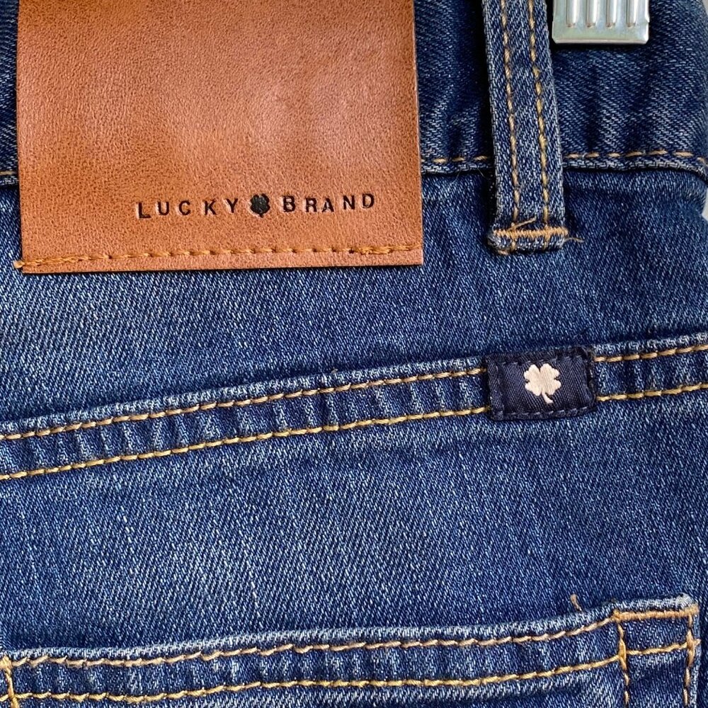 Lucky Brand Yorba Linda Girl Classic Straight Blue Jeans Sz 12 Med Wash NWT $42 - Picture 14 of 16